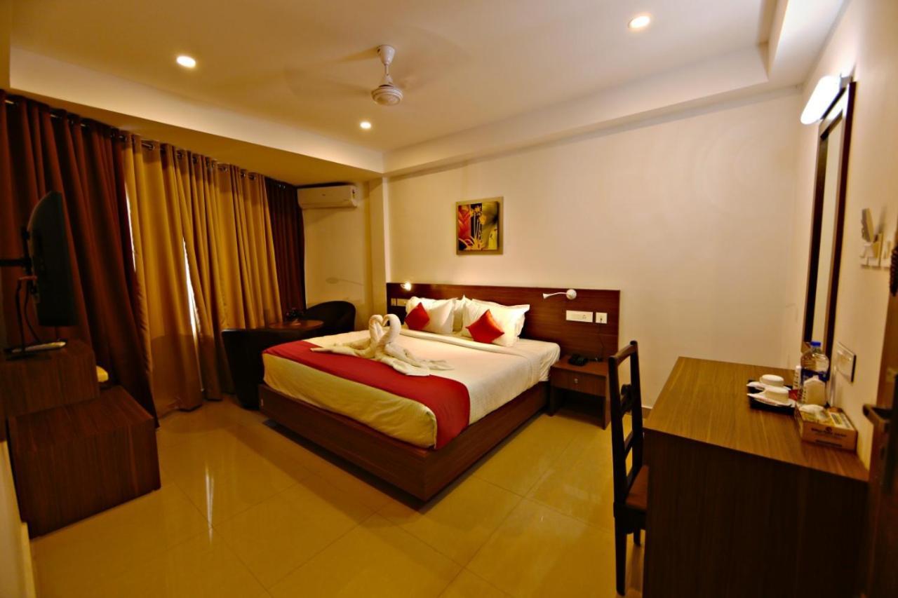 Hotel Nithya กัตตะยัม ภายนอก รูปภาพ